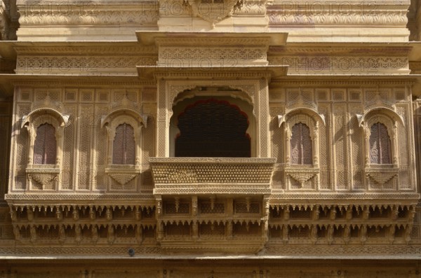 Balcony in Haveli, Jaisalmer, Rajasthan, India, Asia