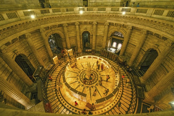Victoria Memorial interior, Kolkata, West Bengal, India, Asia
