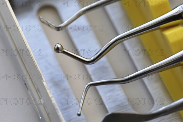 Dental tool