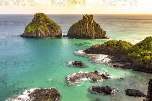 Fernando de Noronha, Brasil. Turquoise water around the Two Brothers rocks, UNESCO World Heritage Site, Brazil, South America