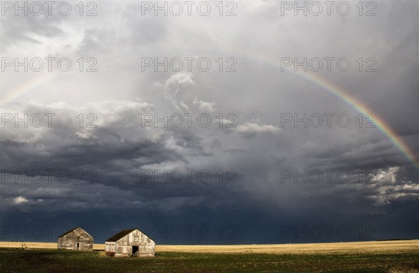 Prairie Storm Clouds Canada Saskatchewan Summer Warnings