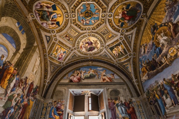 VATICAN CITY, VATICAN, JUNE 12, 2015 : interiors and architectural details of Raphael rooms in Vatican museum, june 12, 2015, in Vatican city, Vatican
