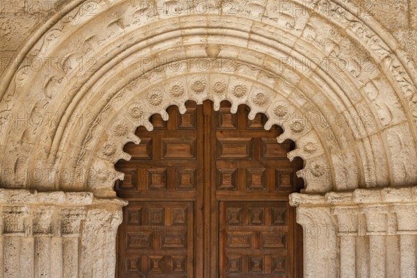Portal with archivolts and chamfered chambrane, Parish Church of San Bartolomé, Campisábalos, Guadalajara, Spain, Europe