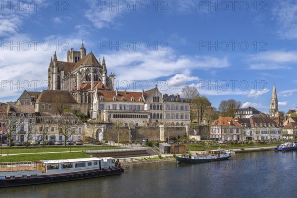 View of Auxerre Cathedral from Yonne river, Auxerre, France, Europe