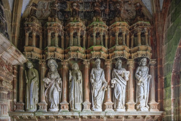 Enclosed parish Enclos paroissial, church Eglise Saint-Miliau, Guimiliau, department Finistere Penn-ar-Bed, region Bretagne Breizh, France, Europe