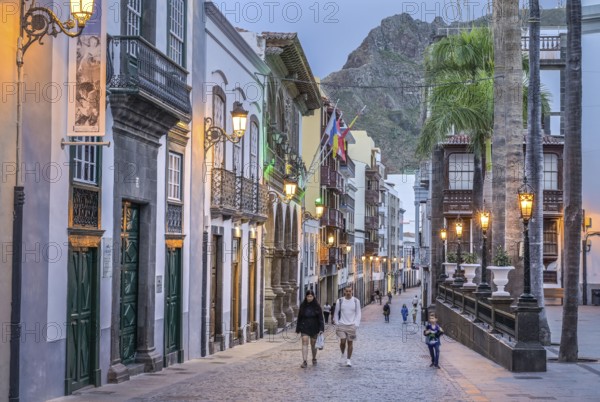 Calle O'Daly, Calle Real, Plaza de Espana, Old Town, Santa Cruz de La Palma, La Palma, Spain, Europe