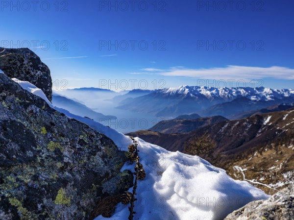 Winter landscape of Lake Como