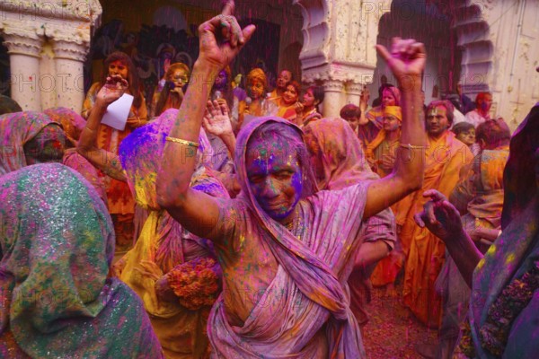 Widows celebrating Holi festival Gopinath temple, Uttar Pradesh, India, Asia
