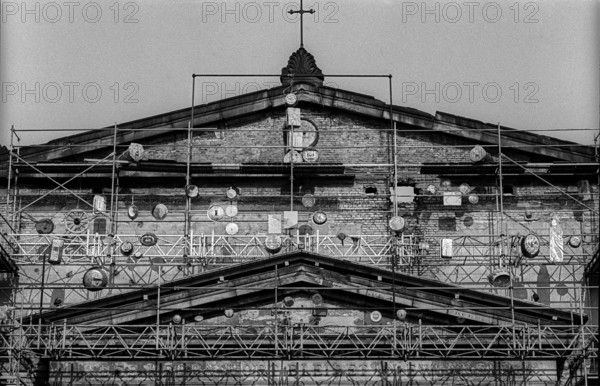 Germany, Berlin, 09.03.1992, Ruin of the Elisabeth Church (Schinkel building), construction work - the church is being rebuilt, with a work of art, Europe