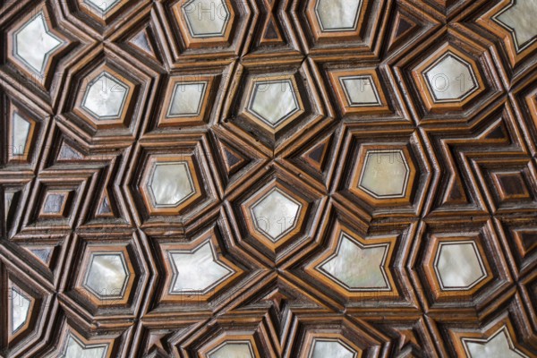Ottoman art example of Mother of Pearl inlays