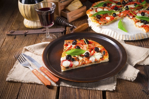 Wild garlic - margarita pizza