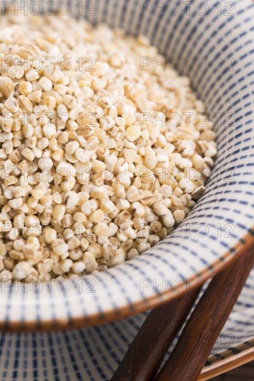 Raw pearl barley