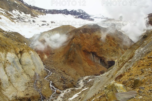 Morning ascent to the Mutnovsky volcano, an exciting summer hike along Kamatka