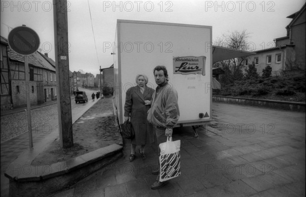 Germany, Sternberg, 12.01.1992, Bakery van in Sternberg / Mecklenburg, Europe