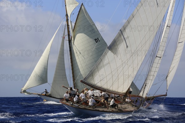 Race Regatta of the last four surviving historic sailing yachts of the 15 metre class during the Monaco Classic Week 2017, Race of the Classic Sailing Yachts, the last four surviving boats of the 15 metre Class 15s during the Monaco Classic Week 2017, La Belle Classe, organised by the Yacht Club Monaco YCM, hier / here: Sailing Yacht / Sailing Yacht HiSPANIA D5, Mariska D1