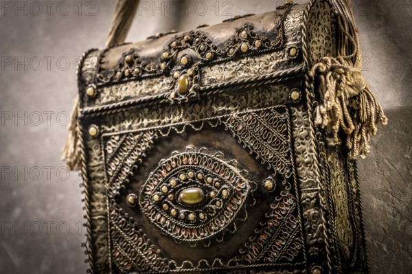 Quran holder, 19th century, Morocco, Álava Armory Museum, Vitoria, Basque Country, Spain, Africa