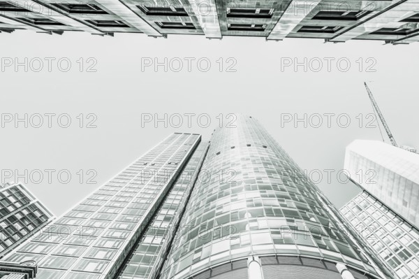 Moderner Wolkenkratzer in Frankfurt am Main, Deutschland