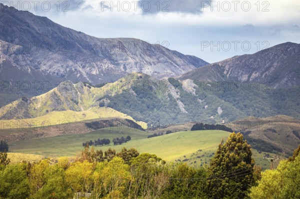 An image of a mountain view in New Zealand
