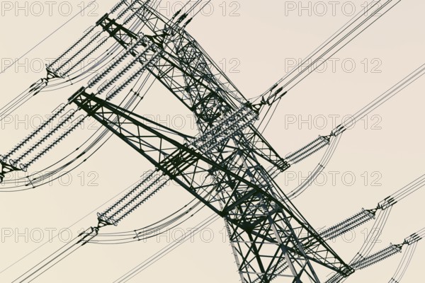 High-voltage pylon, electricity costs, power failure, power grid