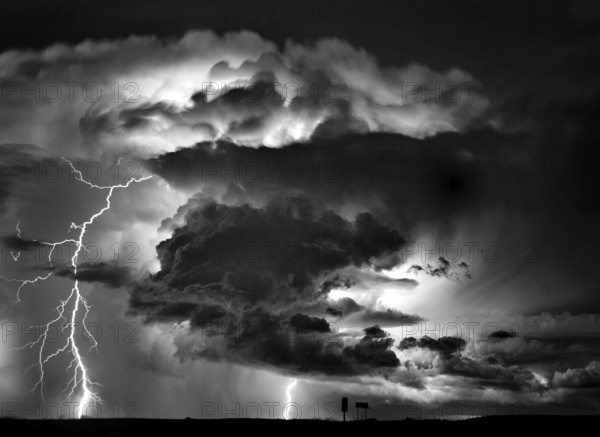 Lightning Storm Clouds Canada Saskatchewan Dramatic Summer