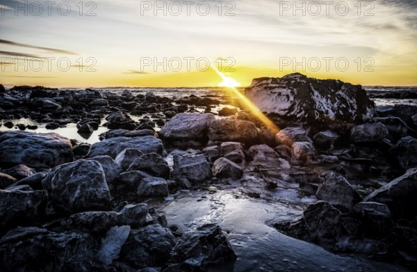Sunrise at Ytri Tunga Beach, Snäfellsness Peninsula, Iceland, Europe