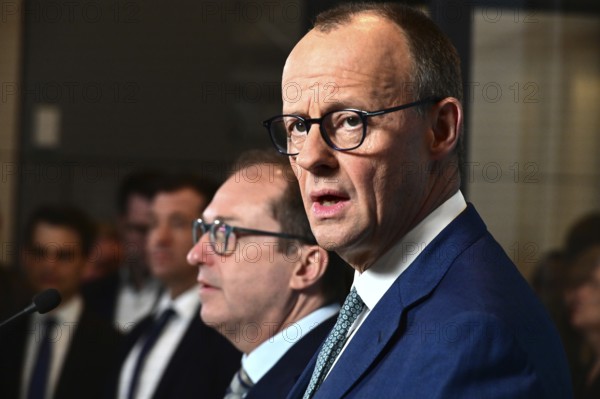 Friedrich Merz (CDU) Tuesday statement 28 January mainly on the topic of migration. in the background Alexander Dobrindt