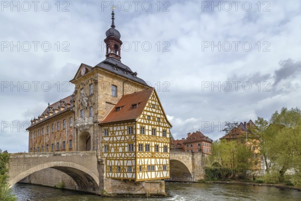 Old town hall (Altes Rathaus) (1386), built in the middle of the Regnitz river, accessible by two bridges, Germany, Europe