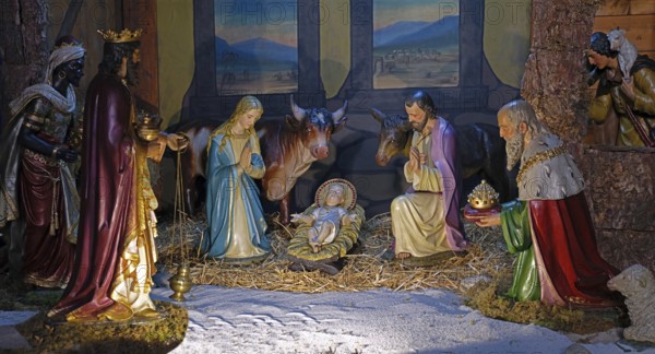 Christmas cot, Holy Family, Three Wise Men, Parish Church of St Peter and Paul, Dieburg, Hesse, Germany, Europe