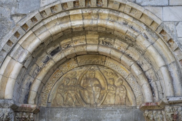 Tympanum with effigy of Christ in Majesty in his mandorla and the four evangelists, basilica Saint-Just de Valcabrère, 12th century, Comminges, French Republic