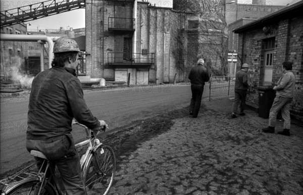 Germany, Merseburg, 15 January 1992, coal-fired power station, Vereinte Mitteldeutsche Braunkohle AG, Europe