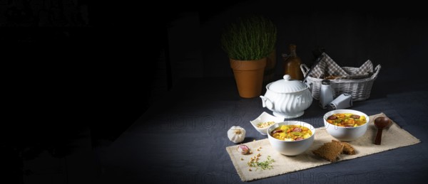 Savoury pea soup according to grandma's recipe