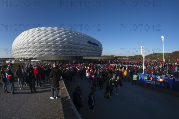 Spectators, fans, waiting for admission, sky, blue, Champions League, Allianz Arena, Munich, Bavaria, Germany, Europe