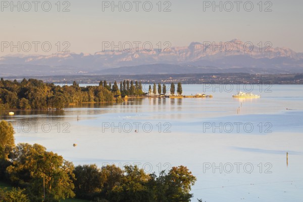 Unteruhldingen, Seefelder Achmündung, harbour, ship, alpine chain, clouds, water, summer, Lake Constance, Birnau, Baden-Württemberg, Germany, Europe