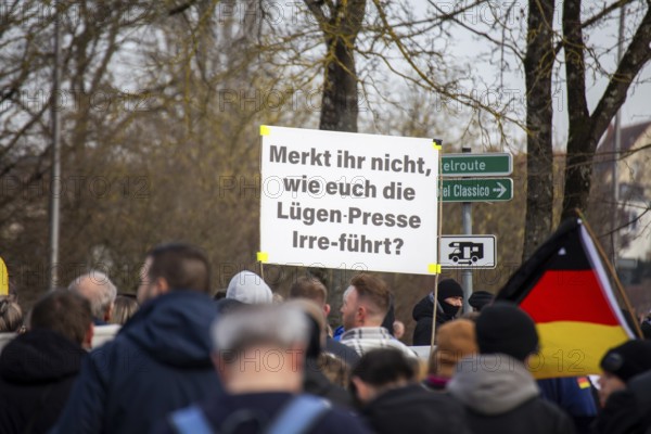 Aschaffenburg: Demo against left-wing agitation and violence***A sign complains about the so-called lying press