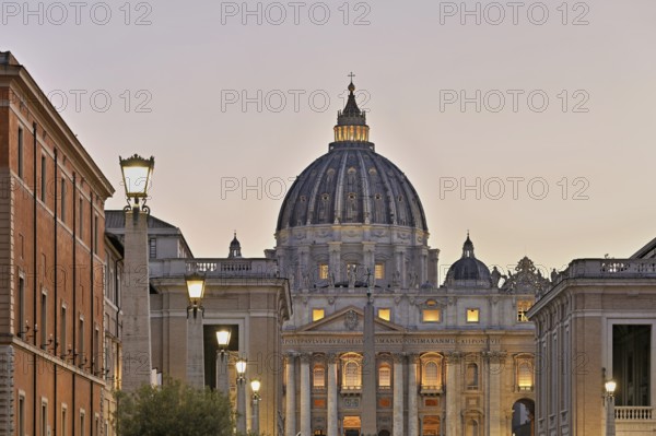 Cathedral, St Peter's, St Peter's Basilica, Vatican, Rome, Lazio, Italy, Europe