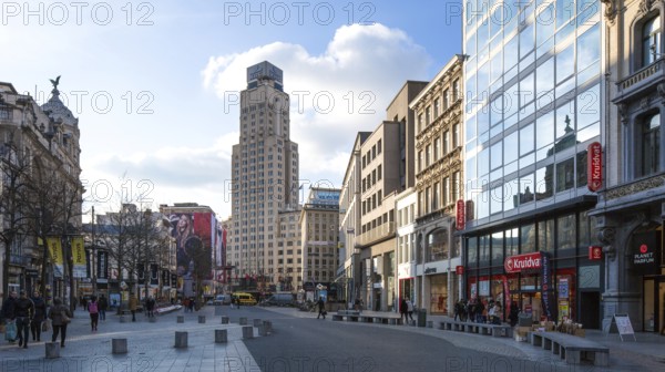 Antwerp, main shopping street Meir behind Boeren Toren tower block (farmer's tower - agricultural bank) built in 1930 by Jan van Hoenacker 97 metres high
