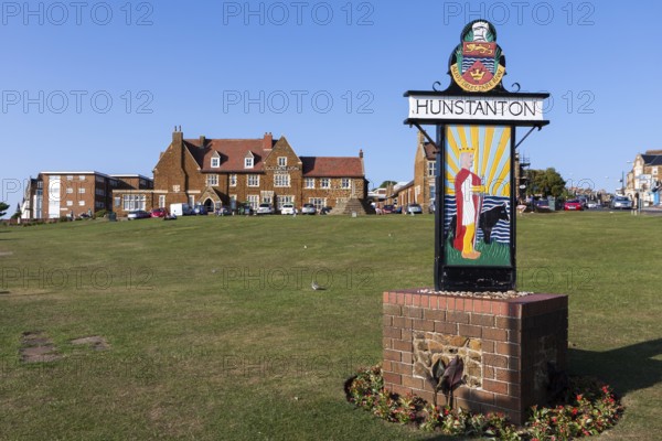 HUNSTANTON, NORFOLK, UK - JUNE 2 : Sign for Hunstanton on the green by the sea in Hunstanton, Norfolk on June 2, 2010