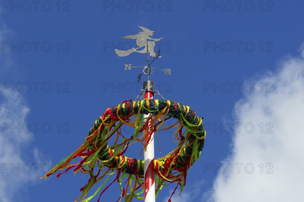 A colourfully decorated maypole, craft, tradition, colourful, colourful, blue sky, customs