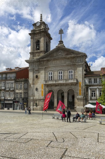 Basilica church of Saint Peter, Largo do Toural, Toural square, city of Guimaraes, northern Portugal