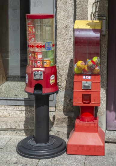 Street vending machines for Pringles and children's sweets, Guimaraes, Portugal, Europe
