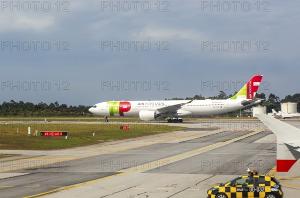 TAP Air Portugal Airbus A330-941 plane, Aeroporto Francisco Sa Carneiro, Porto airport, Portugal, Europe