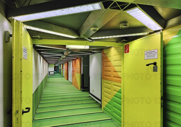 Listed RWTH Aachen University Hospital, interior photograph, high-tech architecture, North Rhine-Westphalia, Germany, Europe