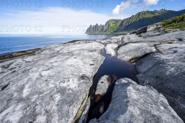 Tidal pools, rocky coast of Tungeneset, Devil's Teeth, Devil's Teeth, Okshornan, Ersfjorden, Senja Island, Troms, Norway, Europe
