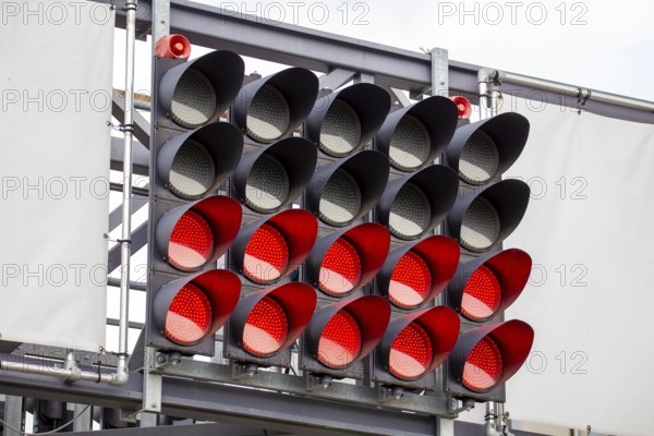 Starting lights on the race track