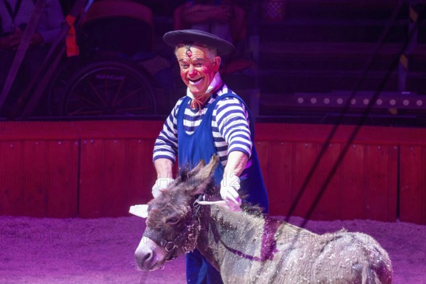 Performance by Circus Barelli in Mannheim***Picture: Pieric, the clown from France