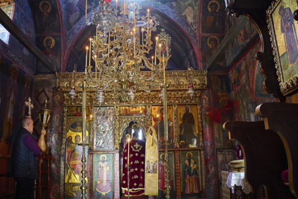 Monastery Zoodochou Pigis, Iconostasis, Nunnery, Magnificent interior of a church with golden elements and religious icons, Priests in the sanctuary, Church, Chora, World Heritage Site 1999, Patmos, Dodecanese, Greek Islands, Greece, Europe