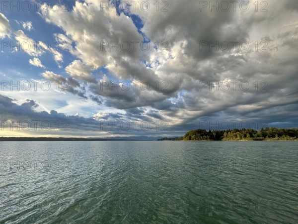 Evening mood, many clouds, Lake Starnberg, Bavaria, Germany, Europe