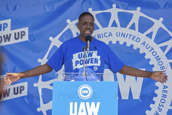 Detroit, Michigan USA - 7 June 2025 - Members of the United Auto Workers rally to support Rev. Solomon Kinloch, candidate for mayor of Detroit. Kinloch is a former UAW member and now pastor of the nondenominational Triumph Church, which has 40, 000 members in eight locations