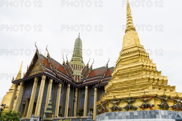 Wat Phra Kaeo temple, old royal palace, Bangkok, Thailand, Asia