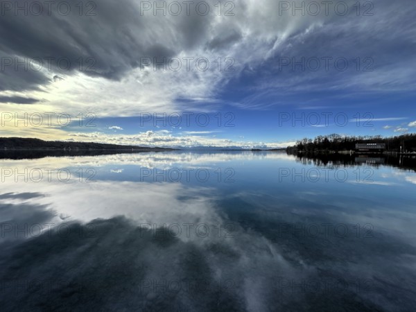 Evening mood, many clouds, Lake Starnberg, Bavaria, Germany, Europe